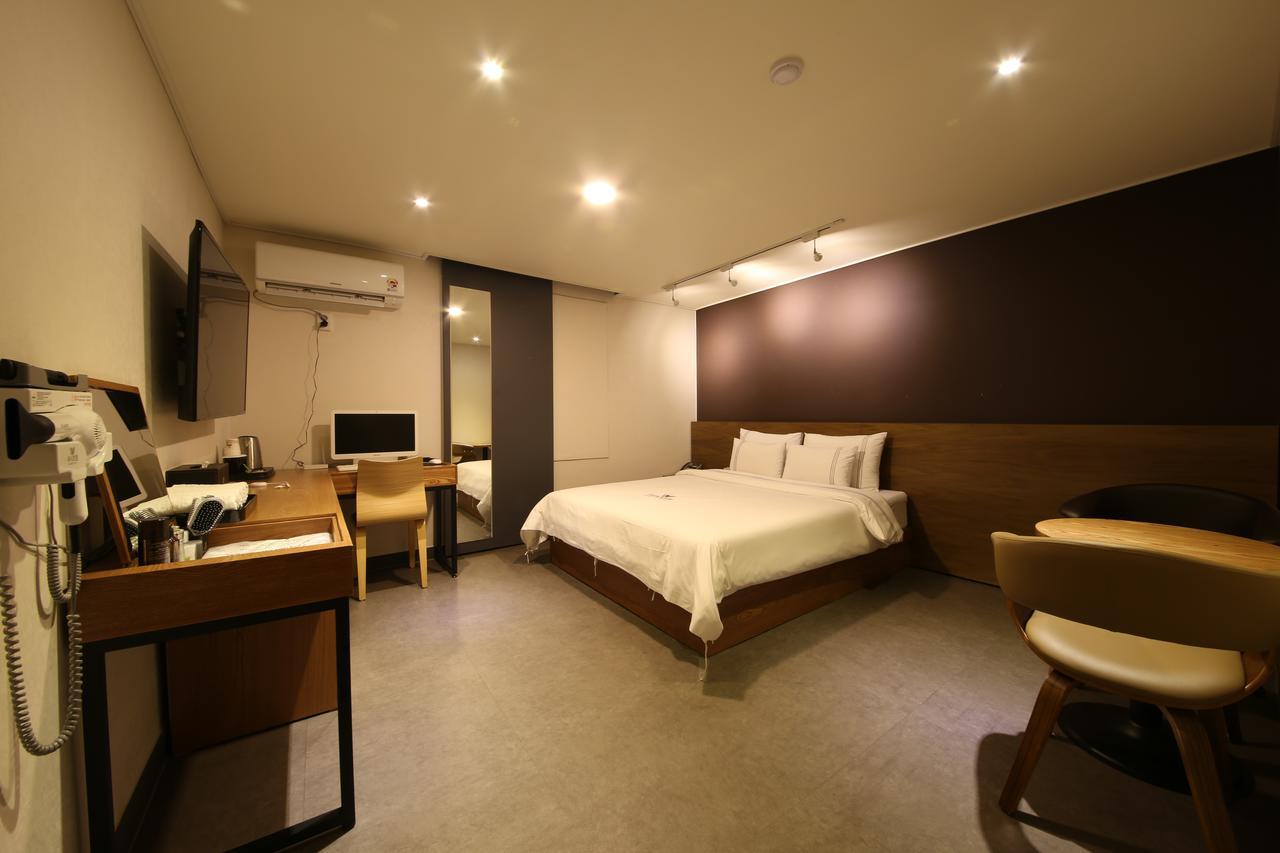 Winner Hotel Jeonju Eksteriør bilde