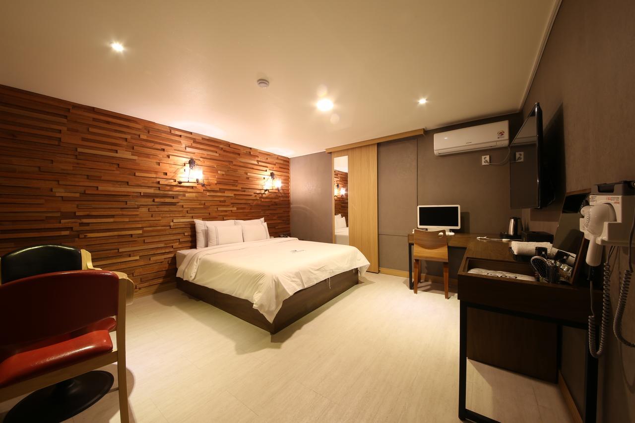 Winner Hotel Jeonju Eksteriør bilde